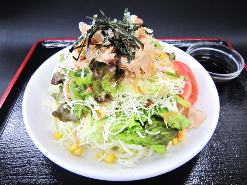 3年ぶりの復活！季節のおすすめ☆サラダうどんはじめましたに関するページ